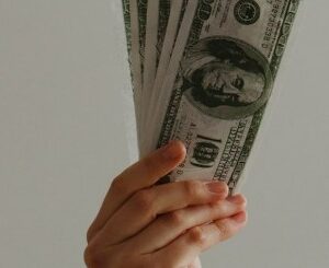 Digital Event: Personal Finance Mastery with Carolin Helff